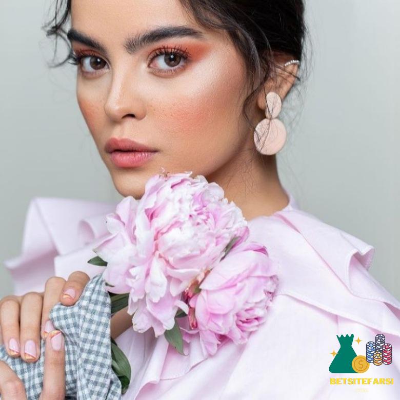 پیج اینستاگرام ونوس کامرانی چیست؟